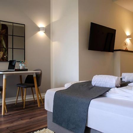 מינכן Homely Stay Studio 7 - Elegant Self-Check-In Studio For Urban Travelers מראה חיצוני תמונה